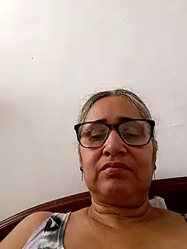  candi online show from January 13, 3:27 pm