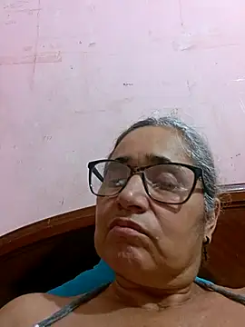  candi online show from October 5, 3:11 am