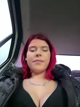 RiriRoseey online show from February 17, 9:08 am