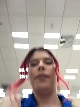 RiriRoseey online show from February 12, 10:17 am