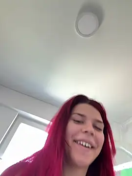 RiriRoseey online show from June 20, 9:13 am