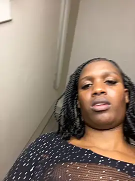 Snapshot of Kinkyy_ chatting on September 28, 9:53 pm Kinkyy online show from September 28, 9:53 pm