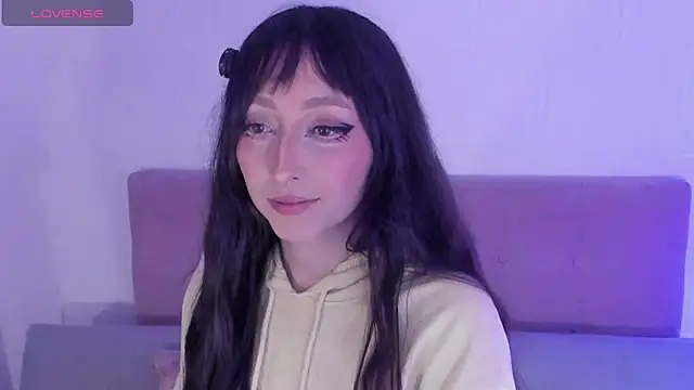 v1cky  online show from April 20, 11:52 pm