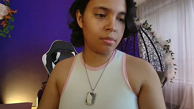 Emmapark  online show from March 24, 7:52 pm