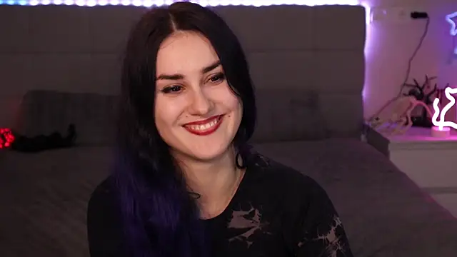 Erotic Synth Goddess online show from October 5, 5:07 pm