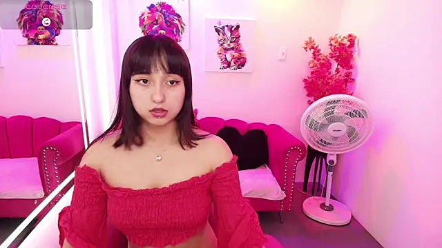 Miss dolly  online show from April 28, 12:31 pm