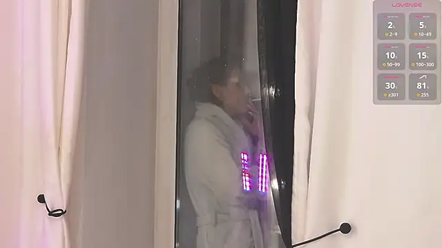 -MARIDRAGON- online show from April 3, 1:42 pm