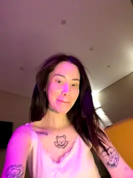 Yunasi online show from September 28, 2:00 pm