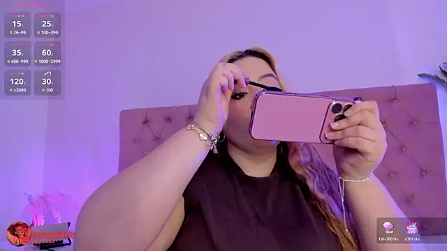 sophiarossee  online show from March 30, 10:15 am