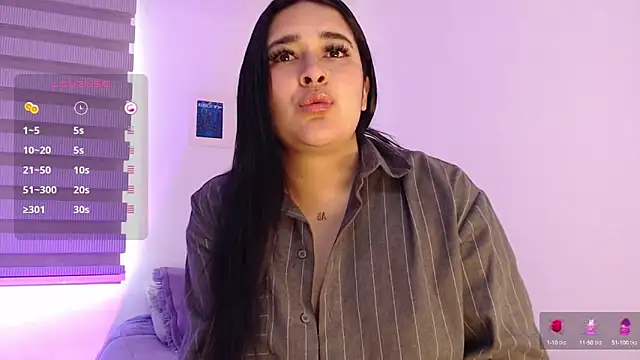 Snapshot of Megan_FE chatting on October 3, 3:28 pm Megan FE online show from October 3, 3:28 pm
