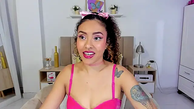 Zoe Gruber online show from June 26, 11:28 pm