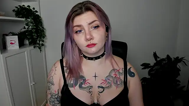 GabbiePerfect online show from April 14, 9:04 pm