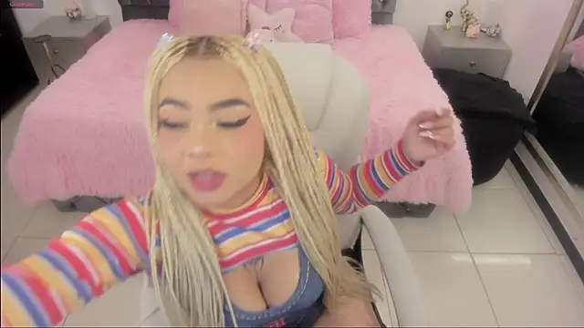 conny  curly online show from June 3, 2:44 pm