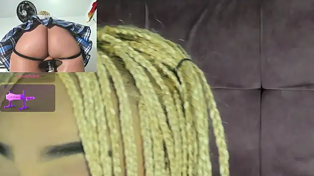 conny  curly online show from March 22, 2:12 pm