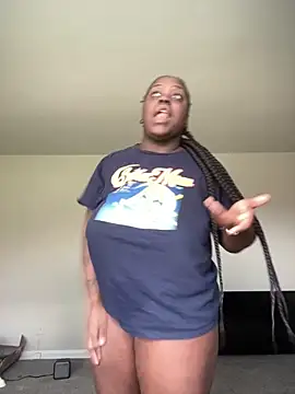 fantasygyal online show from May 13, 4:35 pm