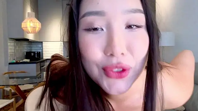 Snapshot of candy_tyan chatting on October 19, 8:16 am candy tyan online show from October 19, 8:16 am