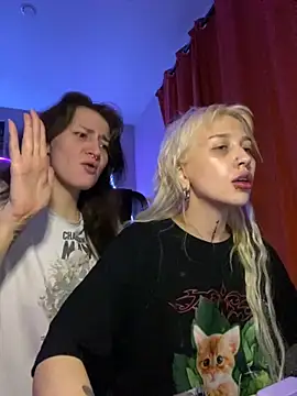 Dooubletroublee online show from November 24, 11:40 pm