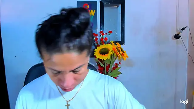 juanblakbigcock online show from June 22, 2:58 pm
