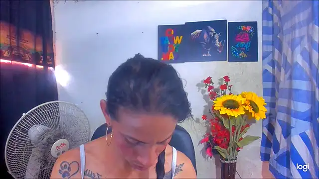 Snapshot of juanblakbigcock chatting on September 16, 7:55 pm juanblakbigcock online show from September 16, 7:55 pm