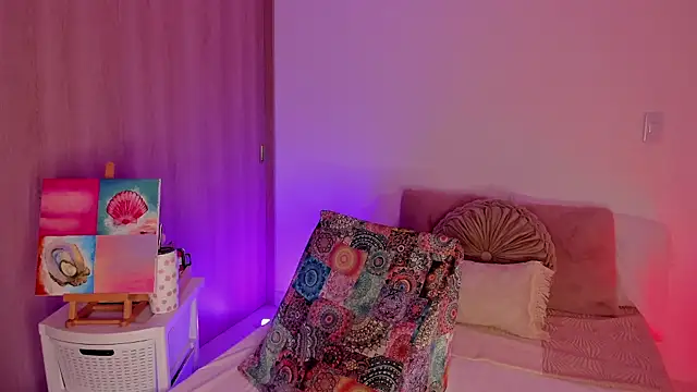 Lady lacey05 online show from June 23, 11:03 pm