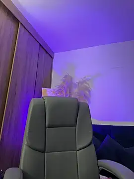 Rae Lil White online show from September 21, 11:25 pm