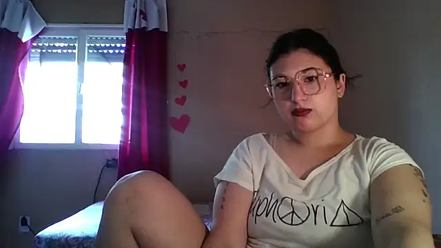 imsohornydacom online show from February 25, 3:54 pm