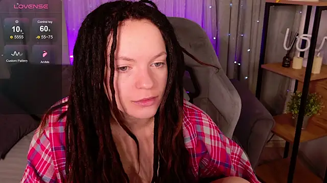 CoreyJane online show from November 21, 5:09 am