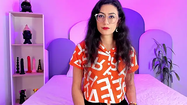 SophieGomez22 online show from February 27, 11:43 am