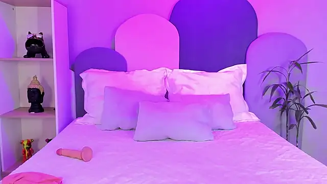 SophieGomez22 online show from January 16, 11:39 am