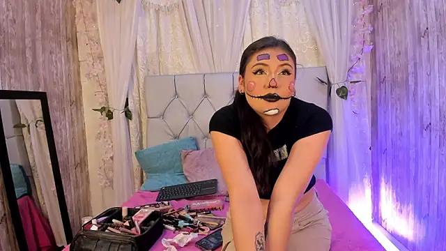 BradLovEmma  online show from October 22, 12:32 pm