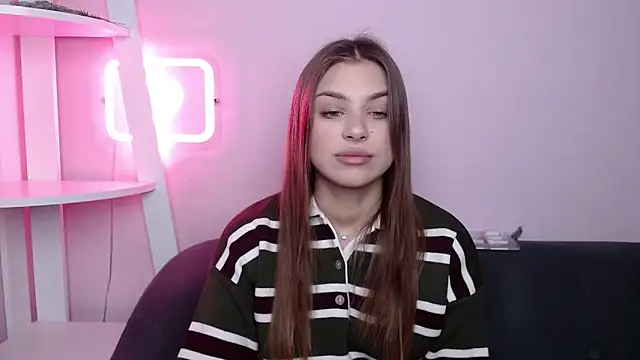 MilanaAngelAs online show from February 12, 5:42 am