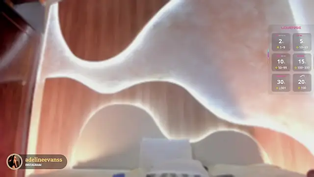 AdelineEvanss online show from November 28, 9:07 pm