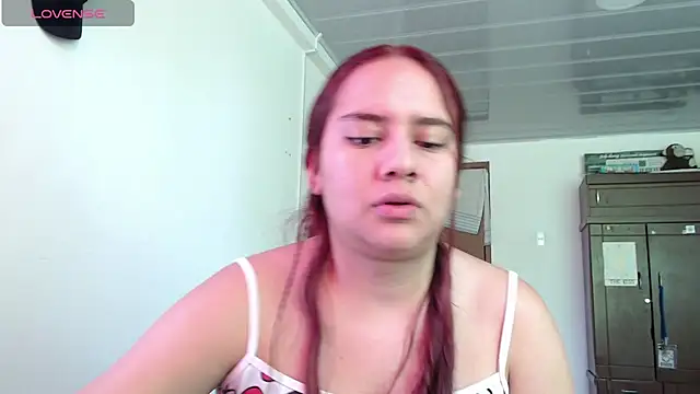 Lexyevans online show from October 25, 4:58 pm