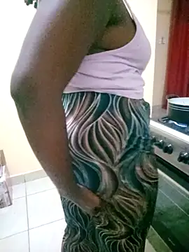 zainabsmile online show from November 29, 6:01 pm