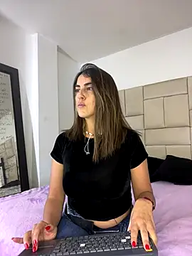 IsisLoveyes  online show from September 25, 12:21 am