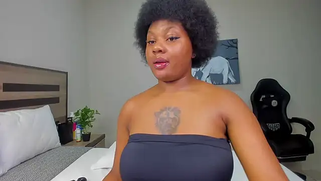 Renee-18 online show from March 27, 10:32 pm