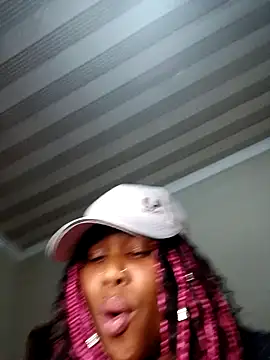 PerfectionBerrie online show from November 16, 7:36 pm