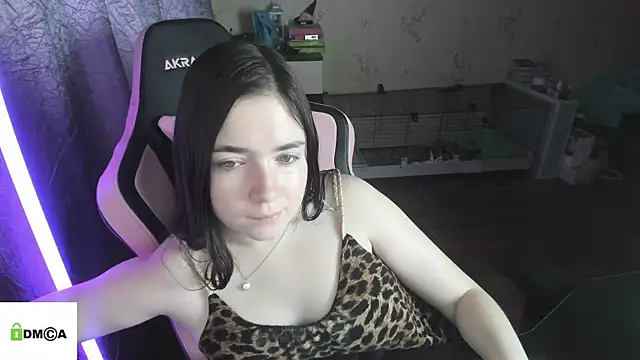 Crazy forest fairy online show from March 10, 5:00 am