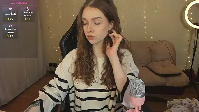 Kami kam online show from December 14, 9:20 pm