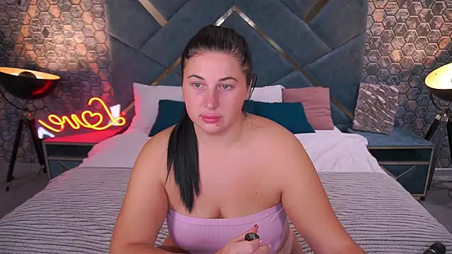 ArianaDarkk online show from October 6, 8:13 pm