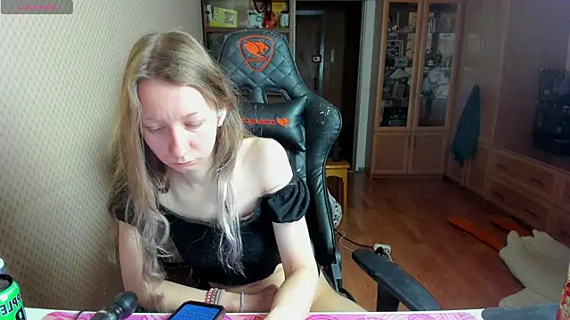 cutieMila online show from January 8, 3:43 am