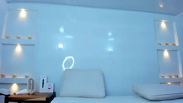 Dalia-Prada online show from November 14, 5:18 am