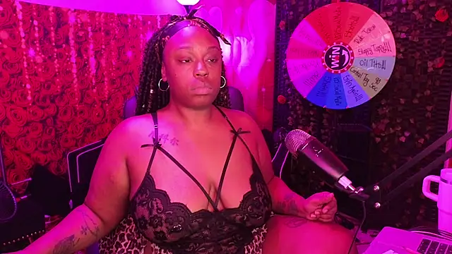 cheriserozequeen online show from May 30, 1:36 am