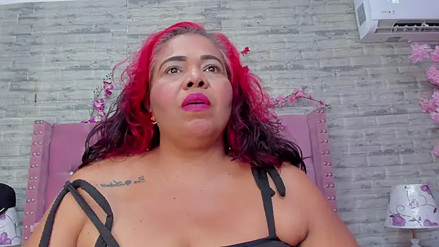 AshleyGrahams online show from December 4, 9:37 pm