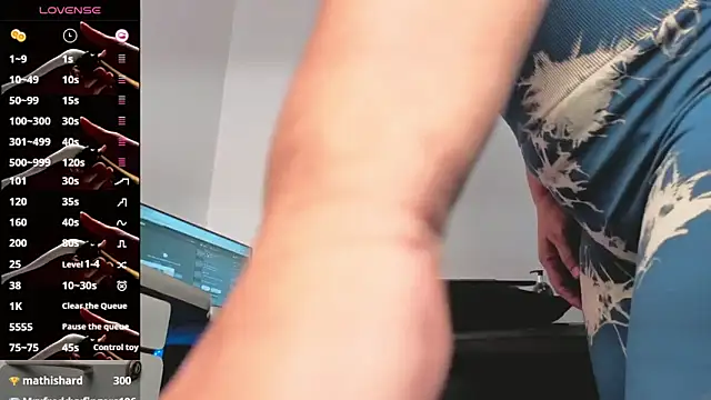 antonela83 online show from March 16, 5:44 am