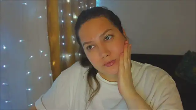 Snapshot of _madalexa_ chatting on September 19, 10:42 pm madalexa online show from September 19, 10:42 pm