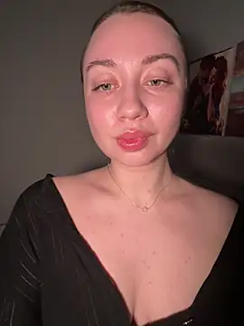 DanielaWisse online show from February 13, 1:29 am