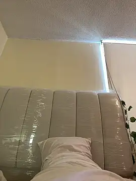 Megan Rodrigo online show from February 13, 2:08 pm