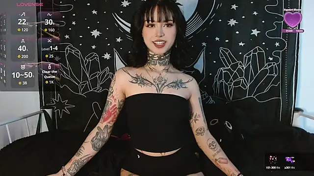 Snapshot of Isabella__dark chatting on October 4, 12:16 am Isabella dark online show from October 4, 12:16 am