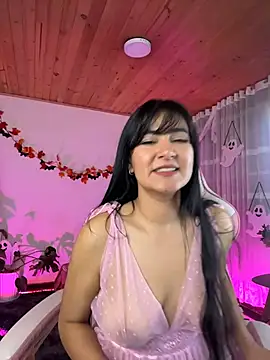 Snapshot of Violetta_kim1 chatting on October 12, 7:49 pm Violetta kim1 online show from October 12, 7:49 pm